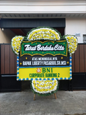 Papan Bunga Duka di Bato